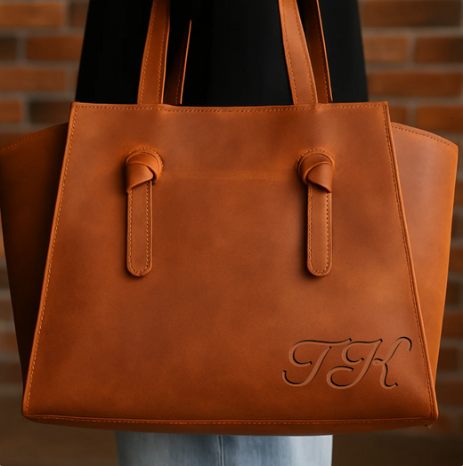 Leather shoulder bag